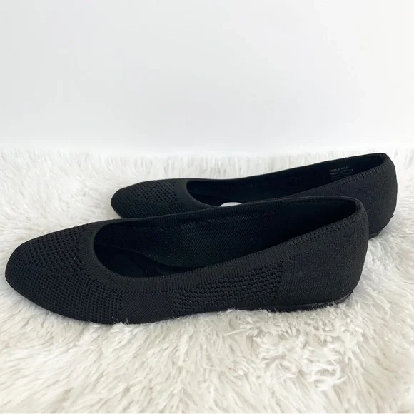 NWT 6, 6.5, 8.5, 10 black neutral flats with arch support flats - Picture 4 of 9